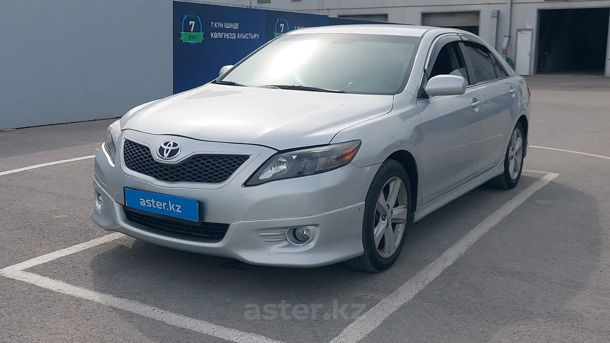 Toyota Camry 2011