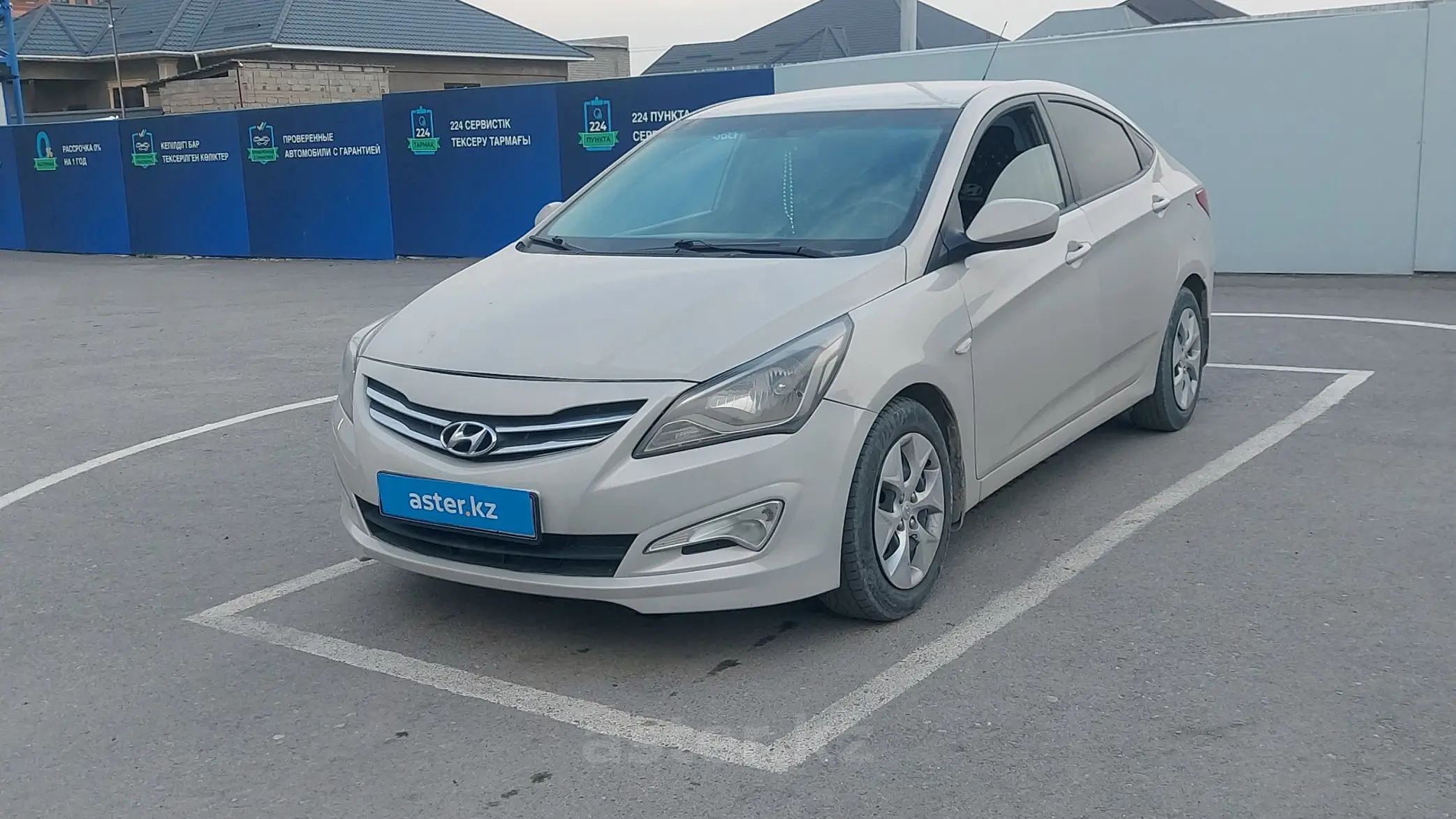 Hyundai Solaris 2015