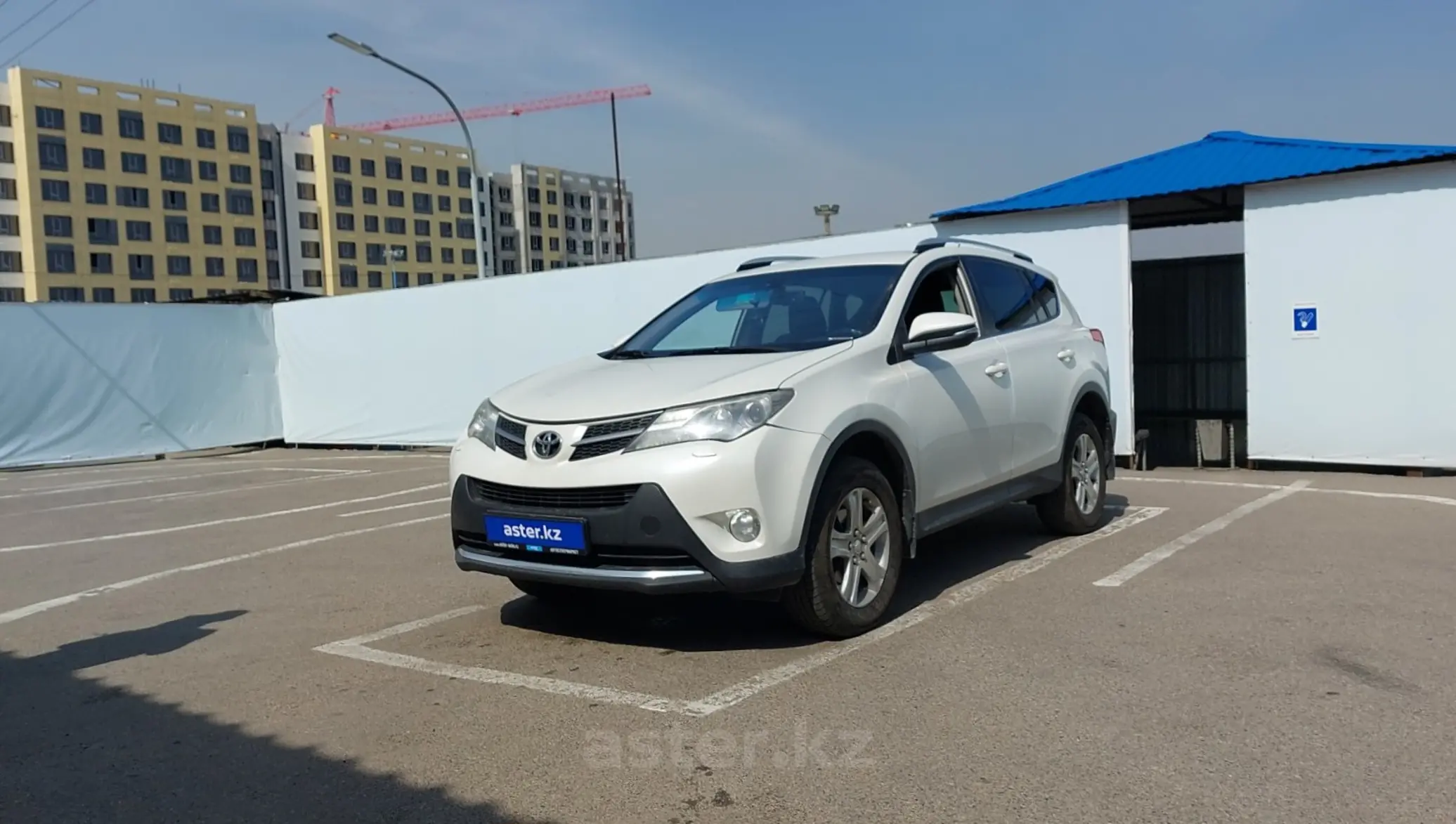 Toyota RAV4 2014