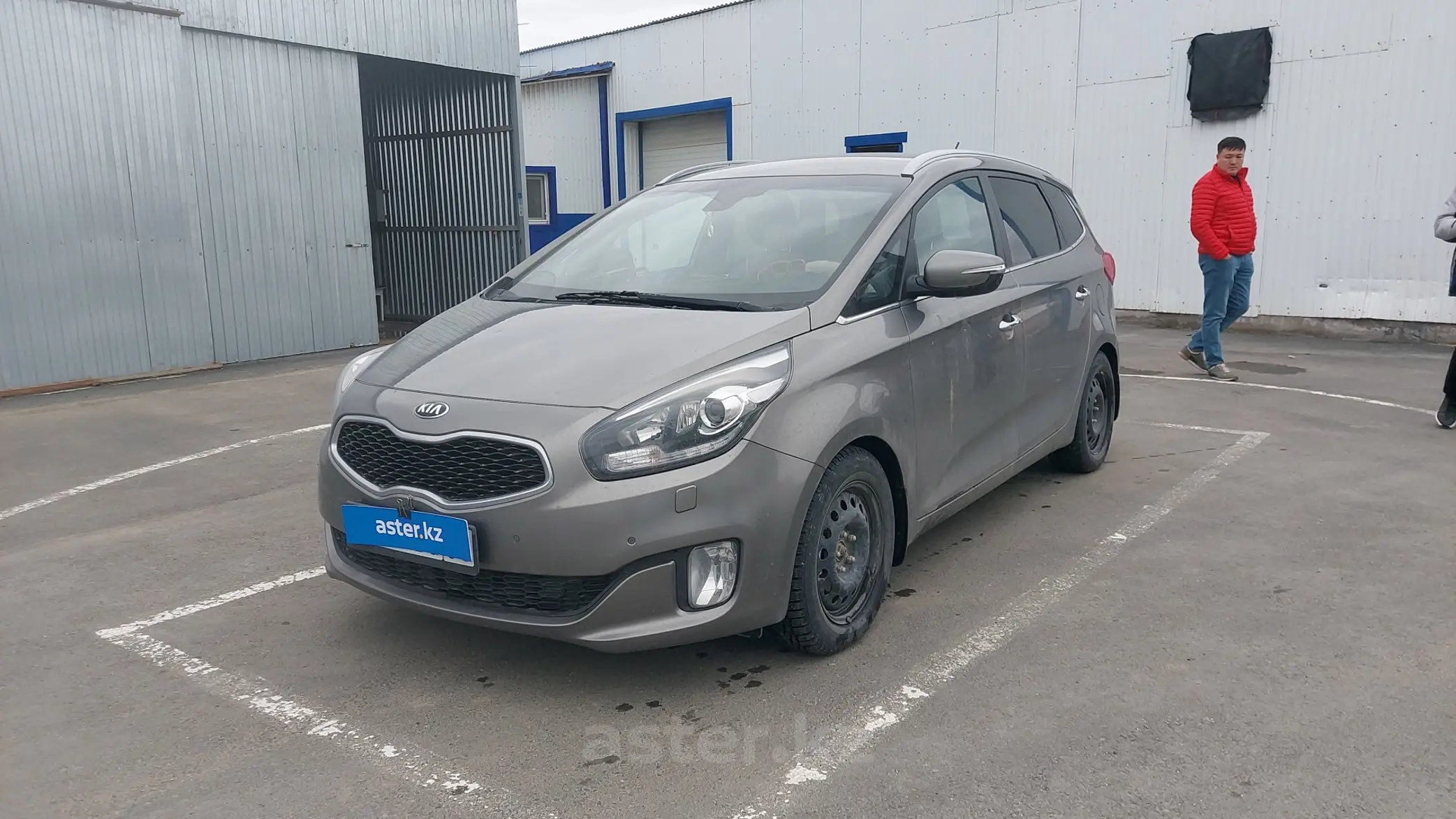 Kia Carens 2015