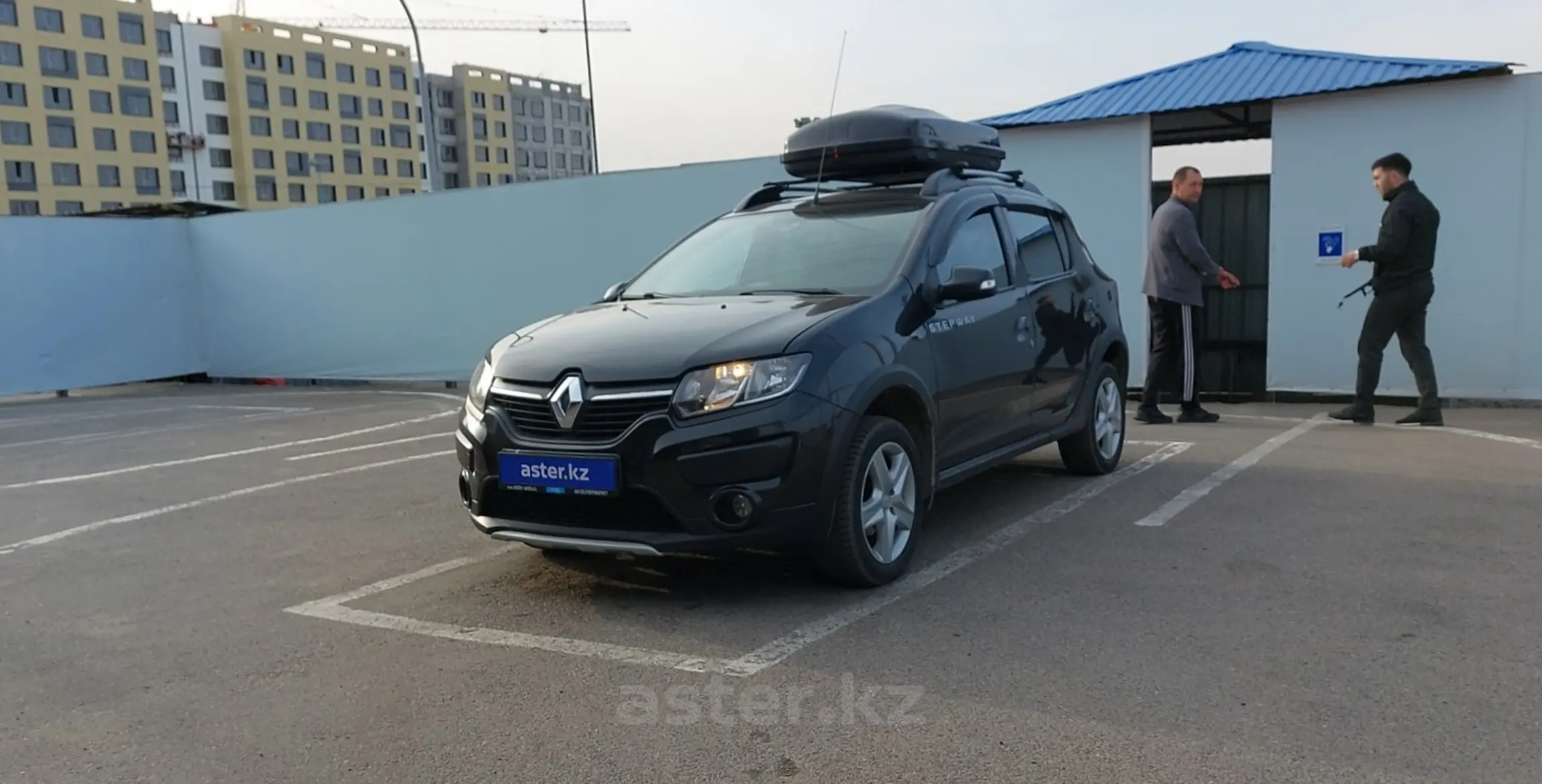 Renault Sandero 2015