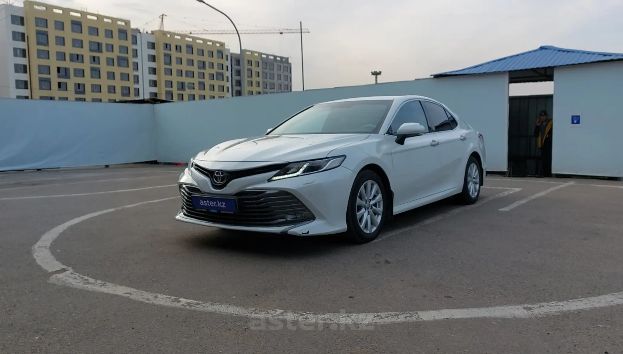 Toyota Camry 2021