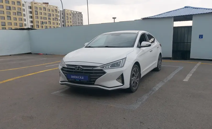 Hyundai Elantra 2020 года за 9 000 000 тг. в Алматы