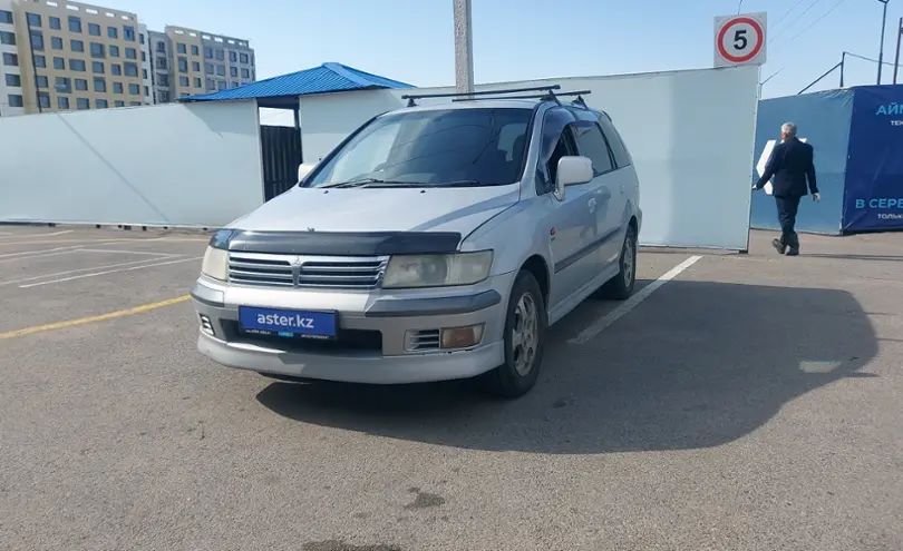 Mitsubishi Chariot 1998 года за 3 000 000 тг. в Алматы