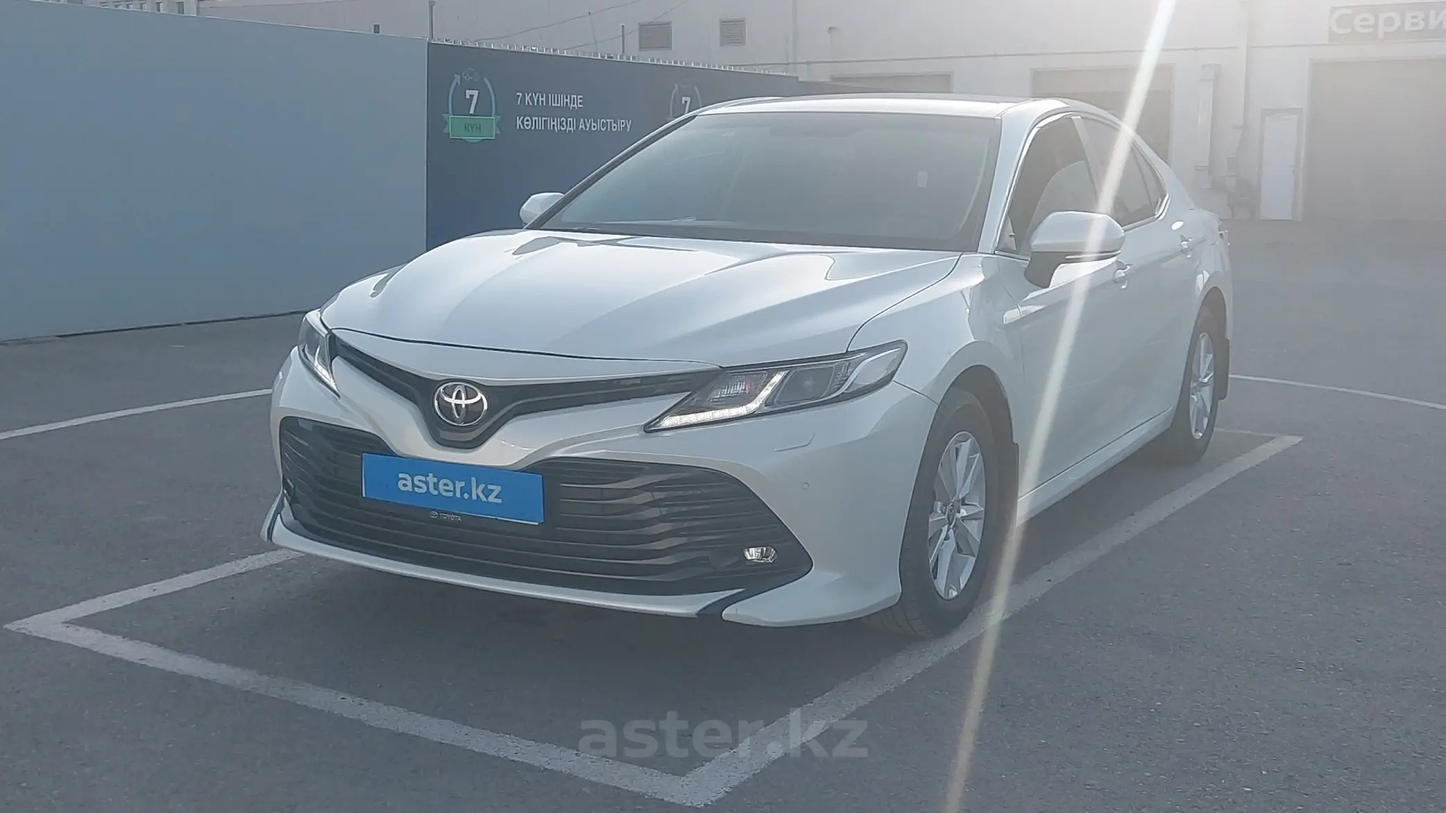 Toyota Camry 2021