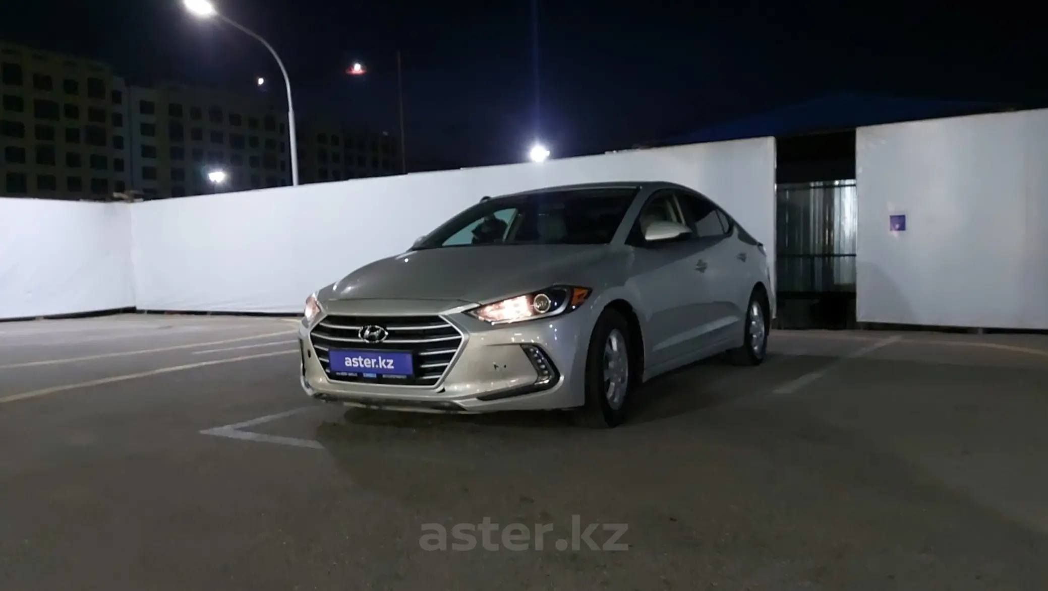 Hyundai Elantra 2017