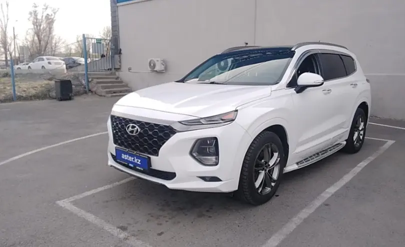 Hyundai Santa Fe 2018 года за 10 000 000 тг. в Тараз
