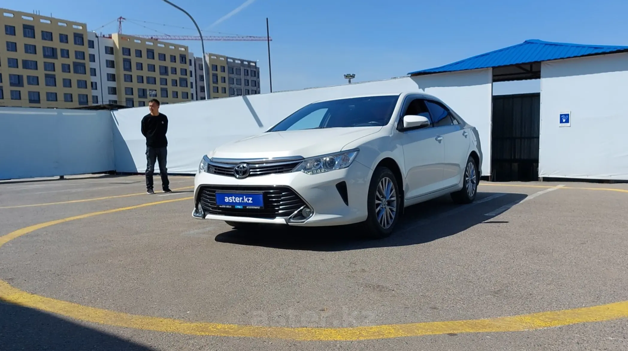 Toyota Camry 2016