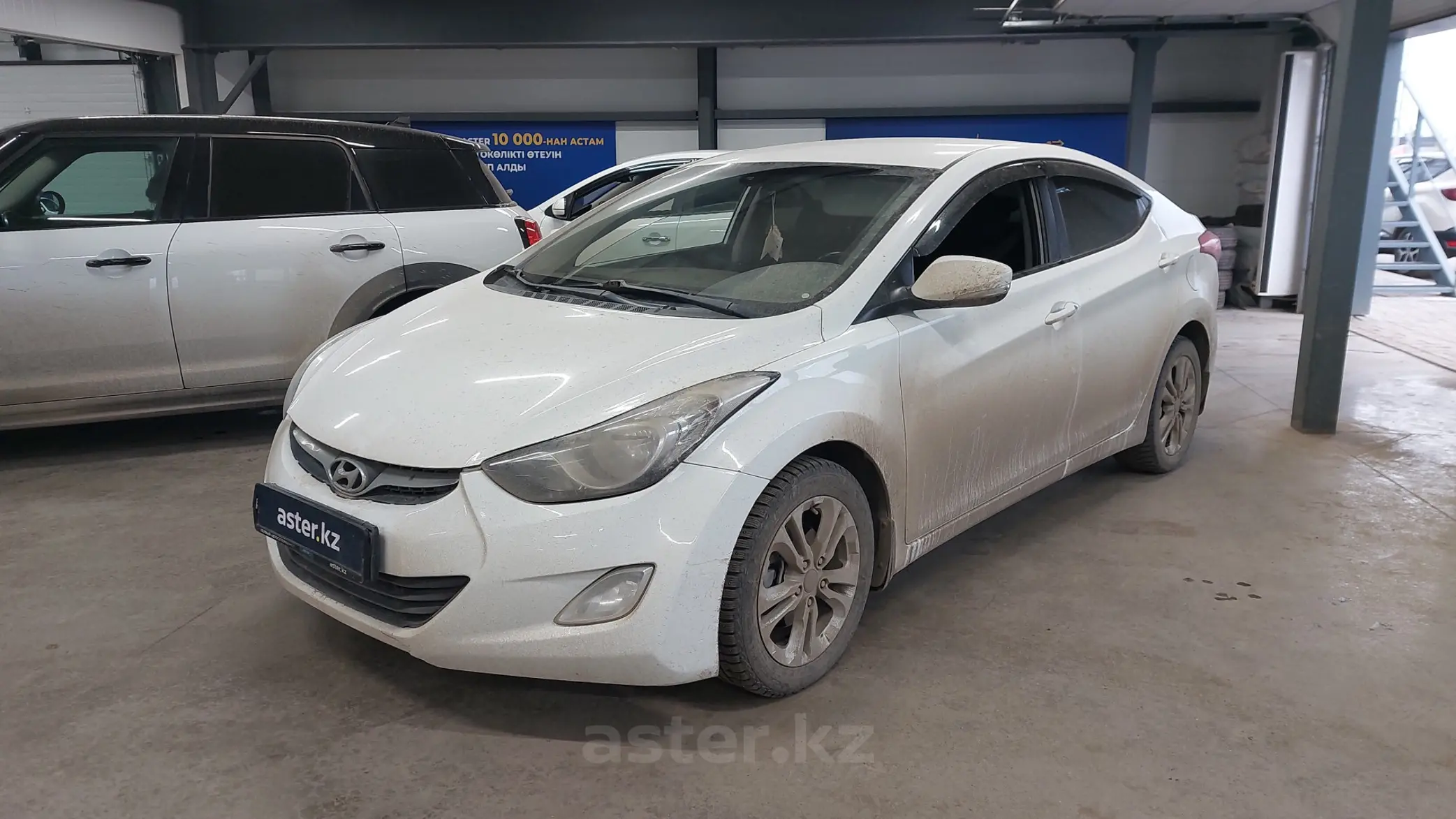 Hyundai Elantra 2013