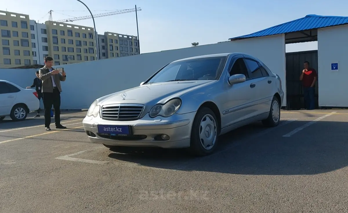 Купить Mercedes-Benz C-Класс 2002 года в Алматы, цена 3000000 тенге.  Продажа Mercedes-Benz C-Класс в Алматы - Aster.kz. №c1040102