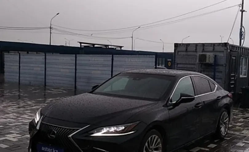 Lexus ES 2020 года за 23 000 000 тг. в Алматы