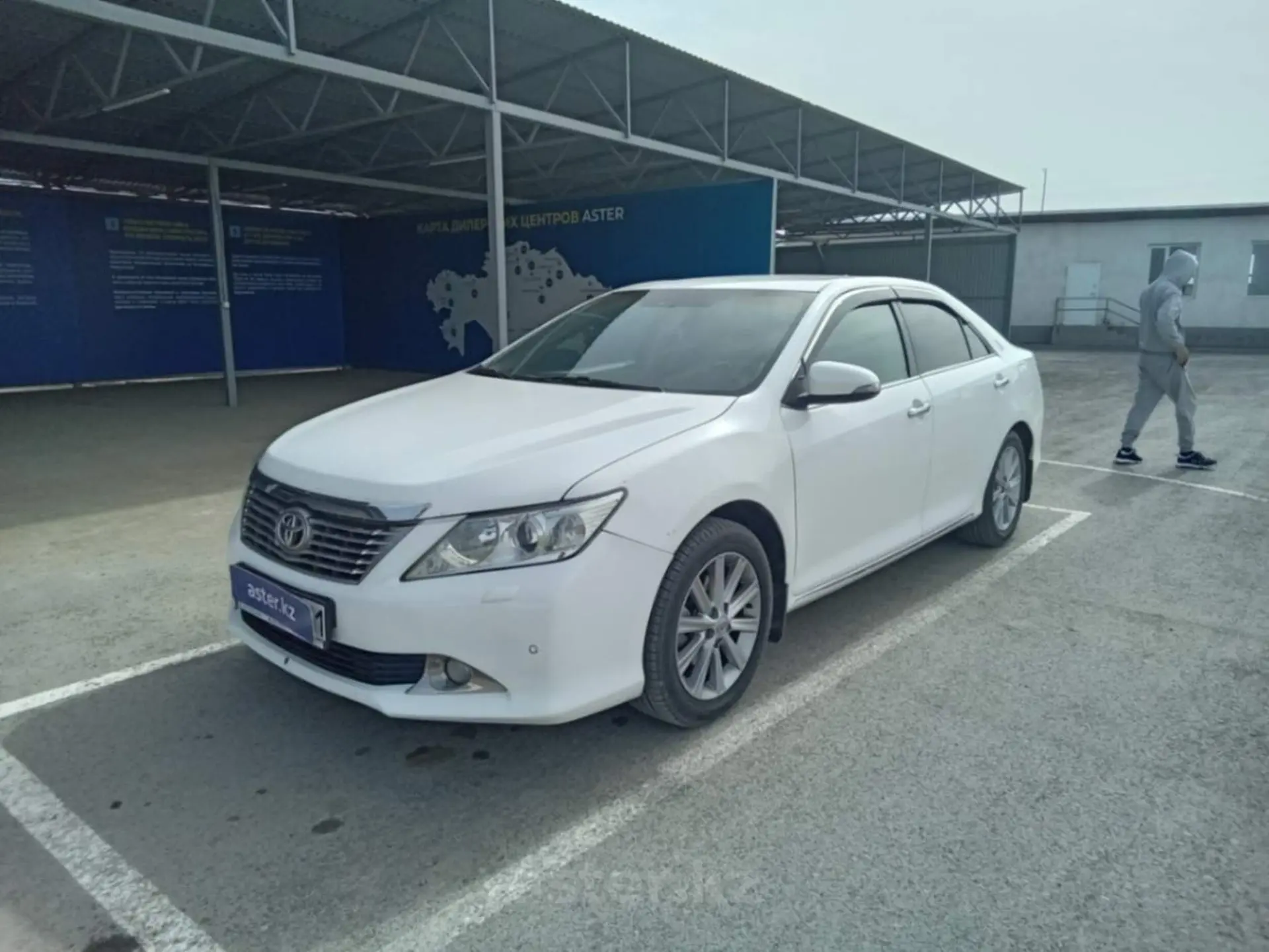 Toyota Camry 2014