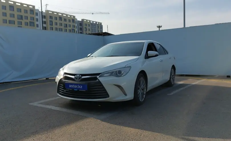 Toyota Camry 2016 года за 8 000 000 тг. в Алматы