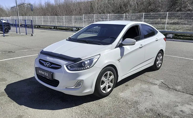 Hyundai Accent 2013 года за 4 700 000 тг. в Усть-Каменогорск