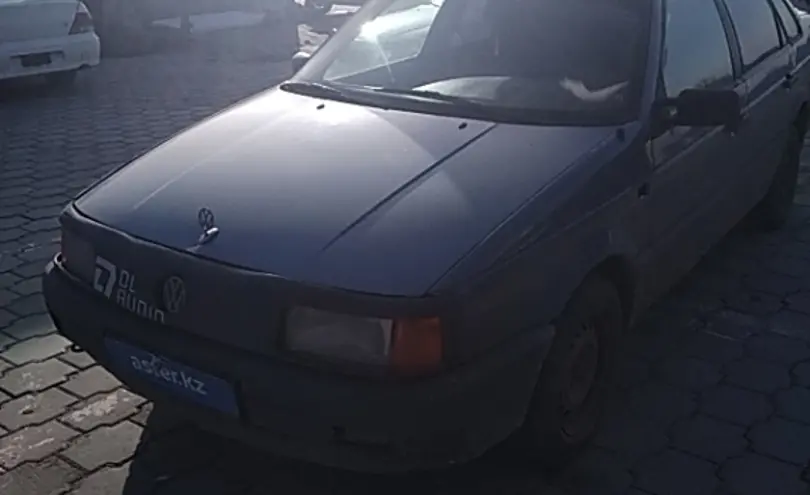 Volkswagen Passat 1990 года за 880 000 тг. в Караганда