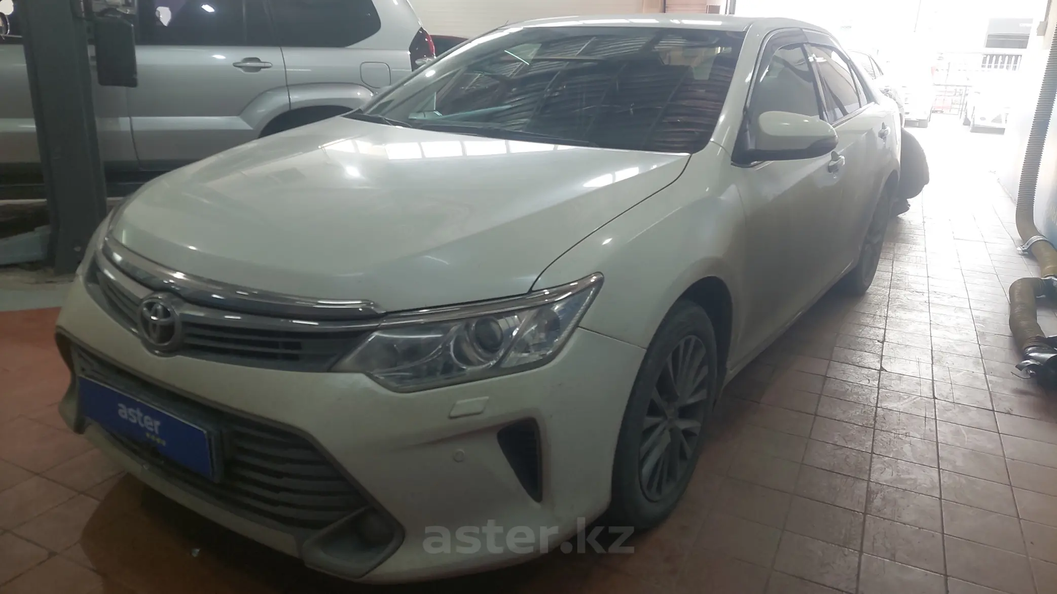 Toyota Camry 2016