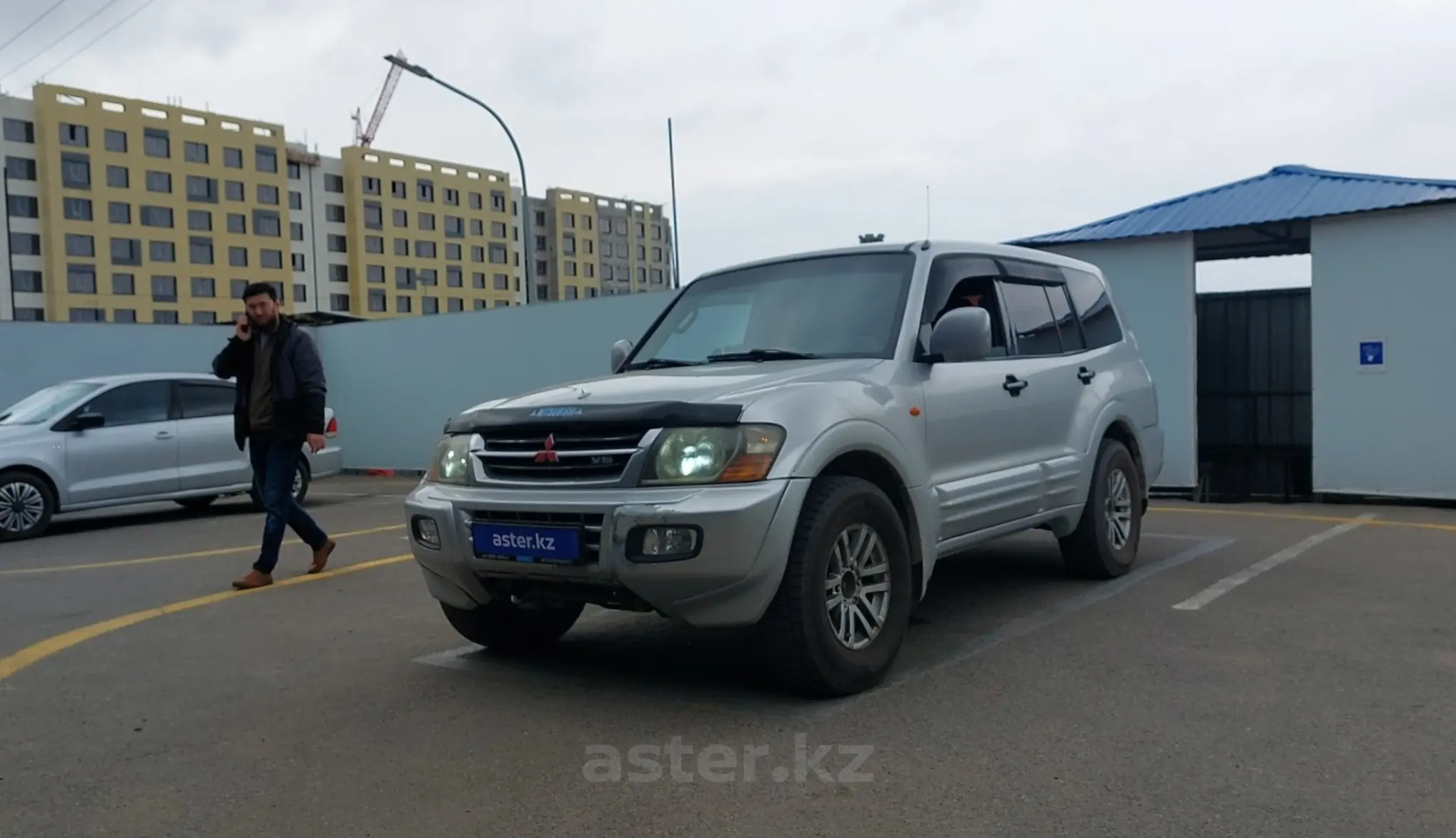 Mitsubishi Pajero 2001