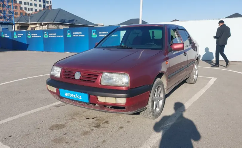 Volkswagen Vento 1992 года за 1 500 000 тг. в Шымкент