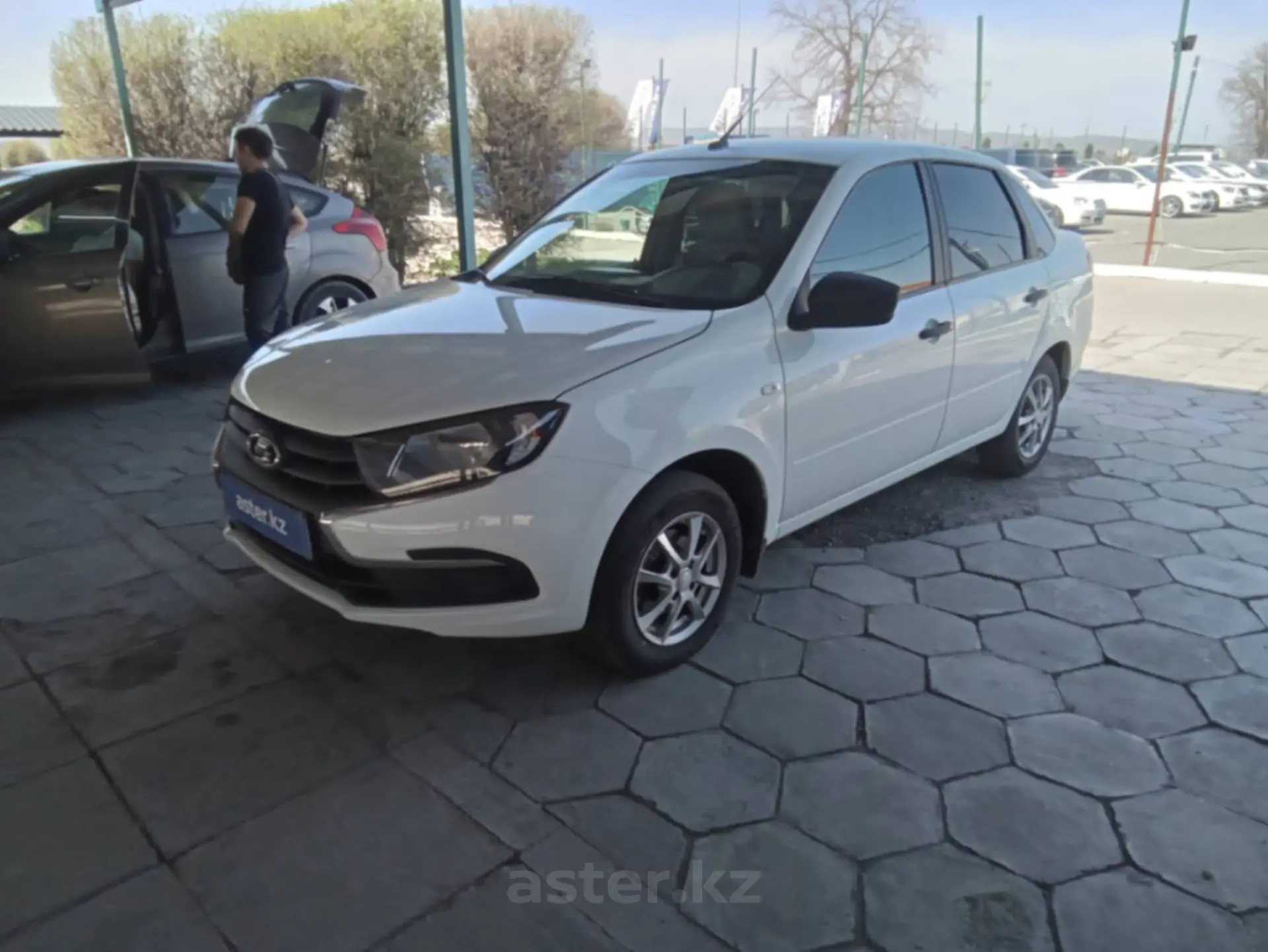 LADA (ВАЗ) Granta 2018