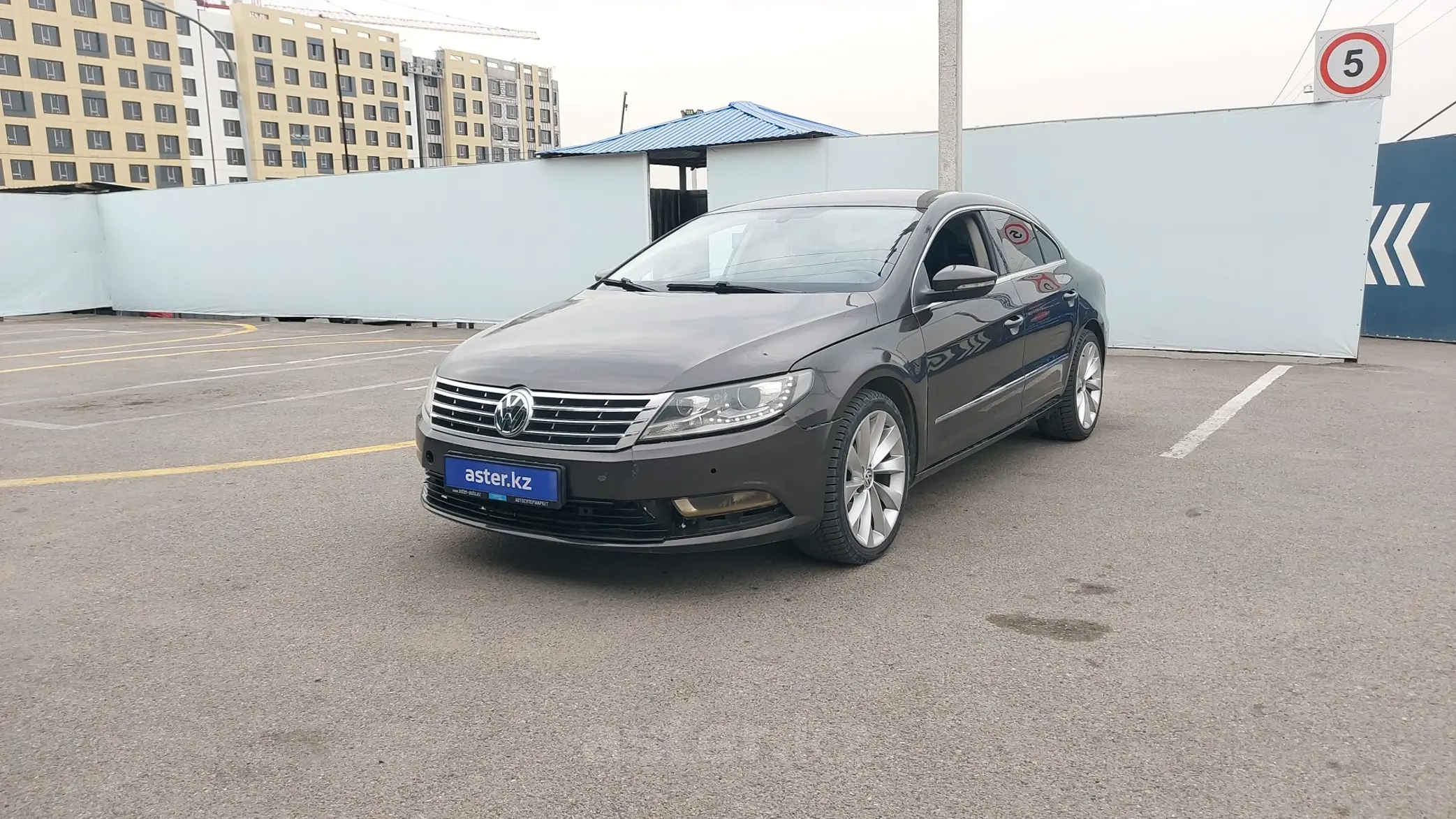 Volkswagen Passat CC 2014