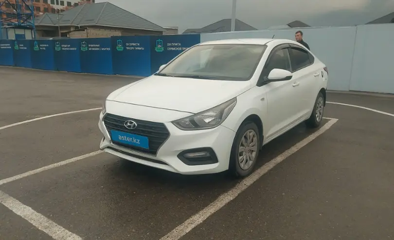 Hyundai Accent 2018 года за 6 300 000 тг. в Шымкент