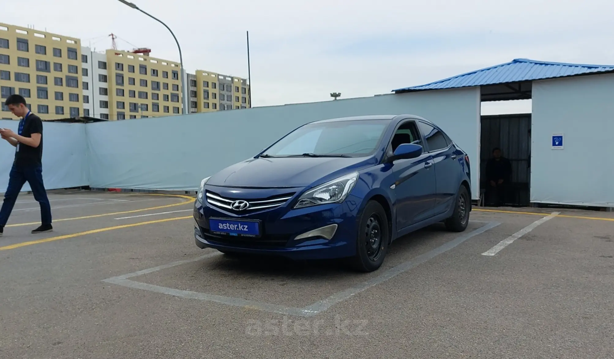 Hyundai Accent 2015