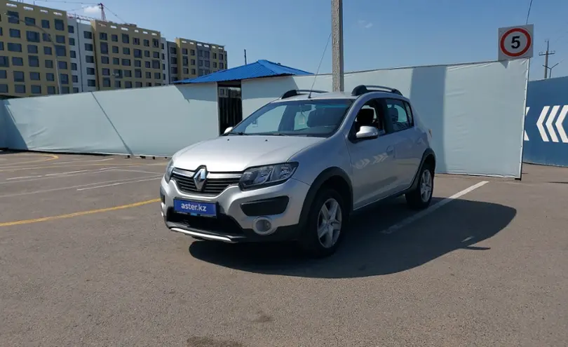 Renault Sandero 2015 года за 4 000 000 тг. в Алматы