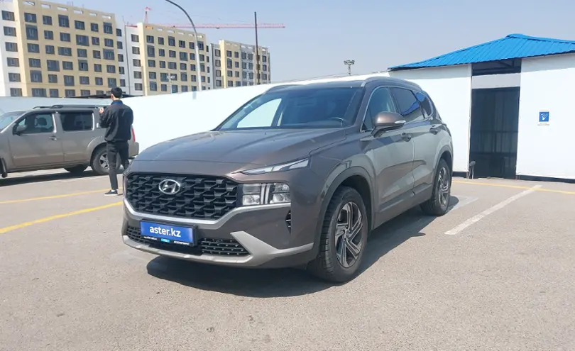 Hyundai Santa Fe 2021 года за 17 000 000 тг. в Алматы