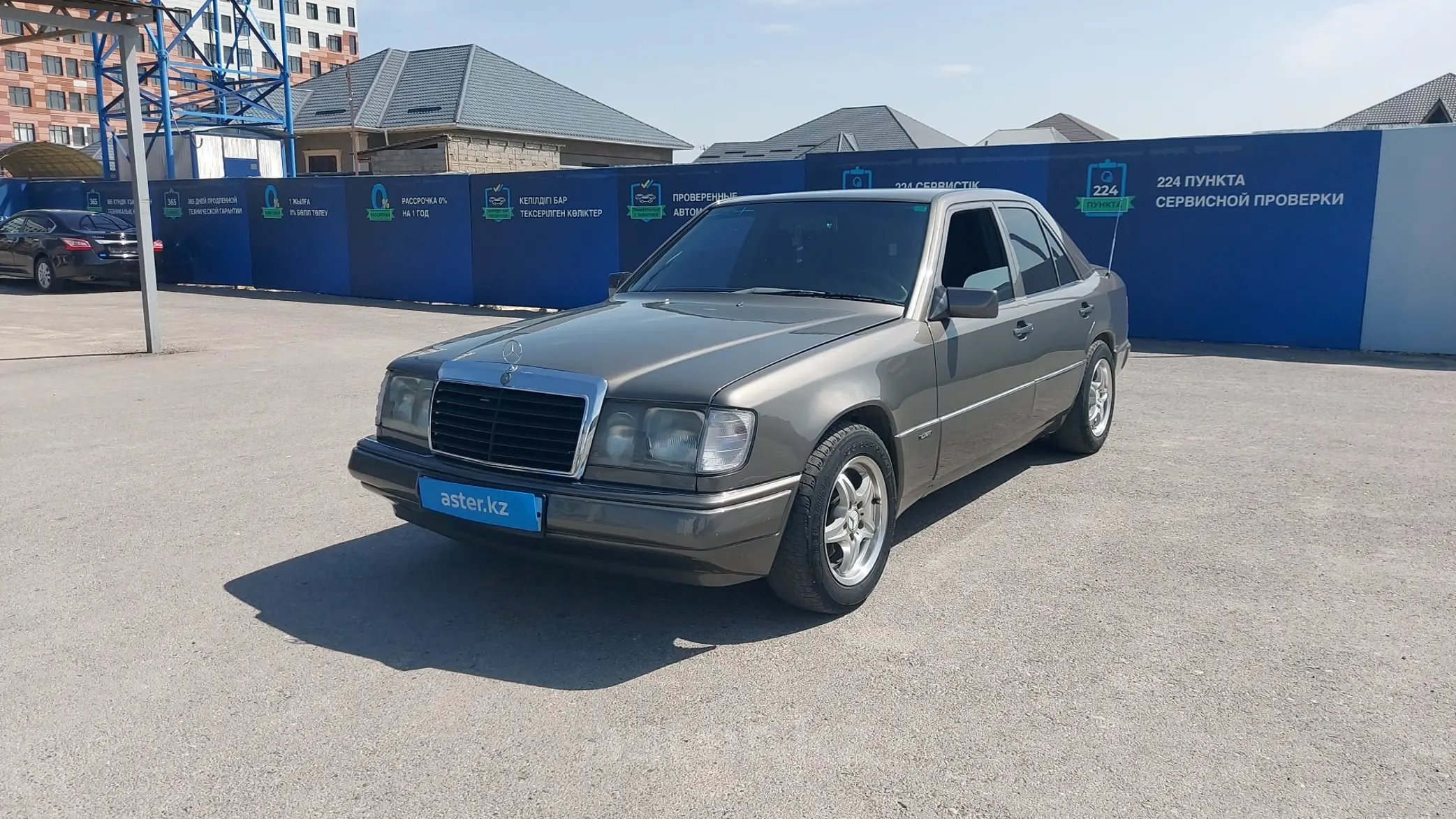Mercedes-Benz W124 1990