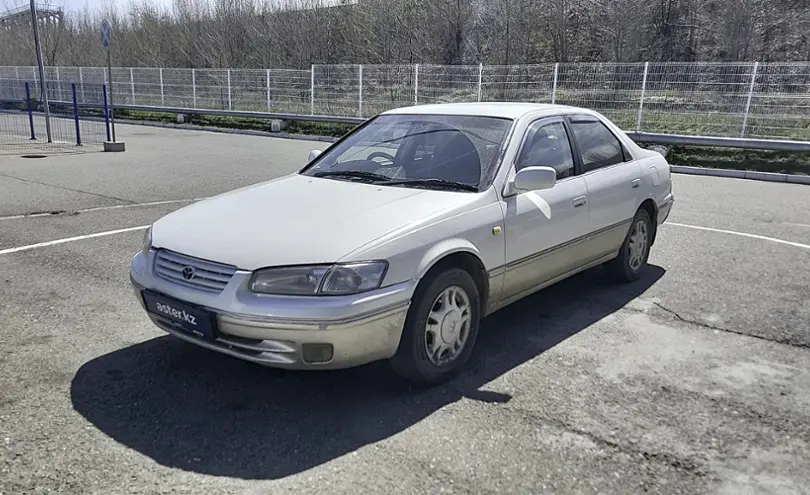 Toyota Camry 1998 года за 3 000 000 тг. в Усть-Каменогорск