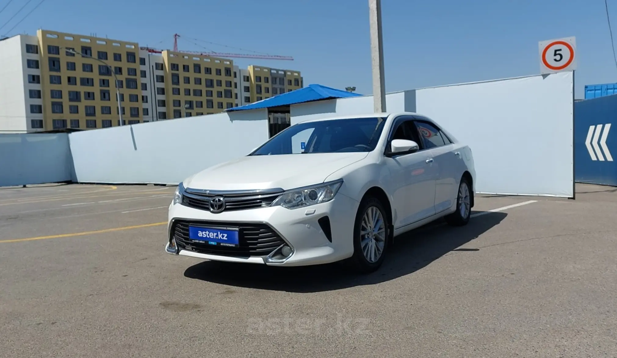 Toyota Camry 2014