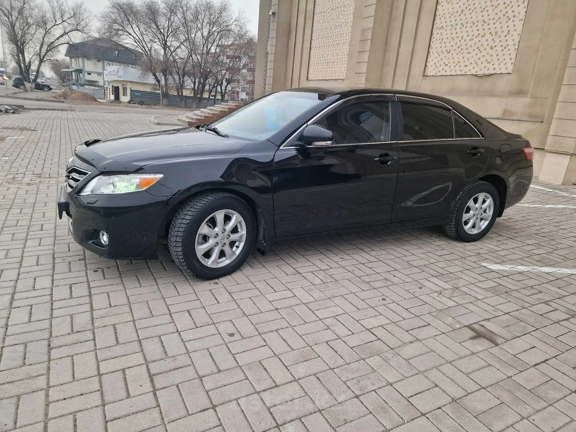 Toyota Camry 2011