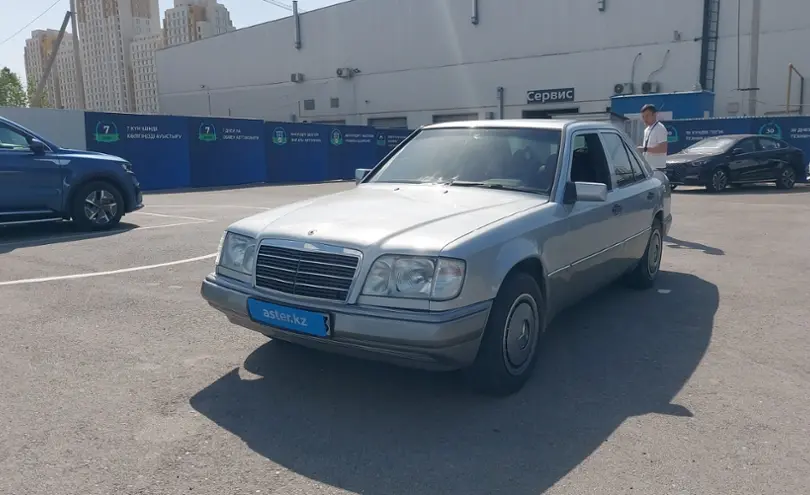 Mercedes-Benz W124 1993 года за 1 800 000 тг. в Шымкент