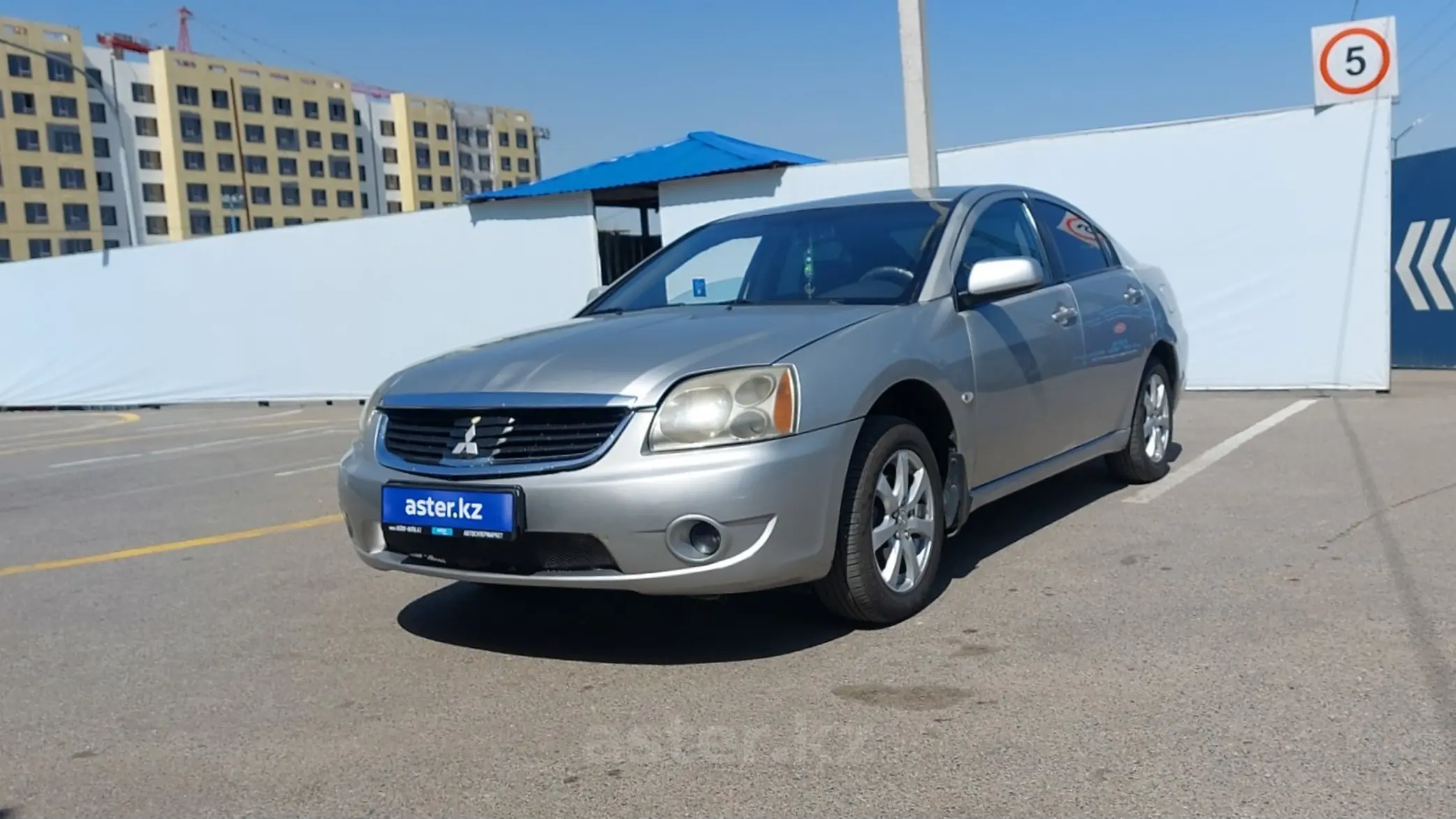 Mitsubishi Galant 2008