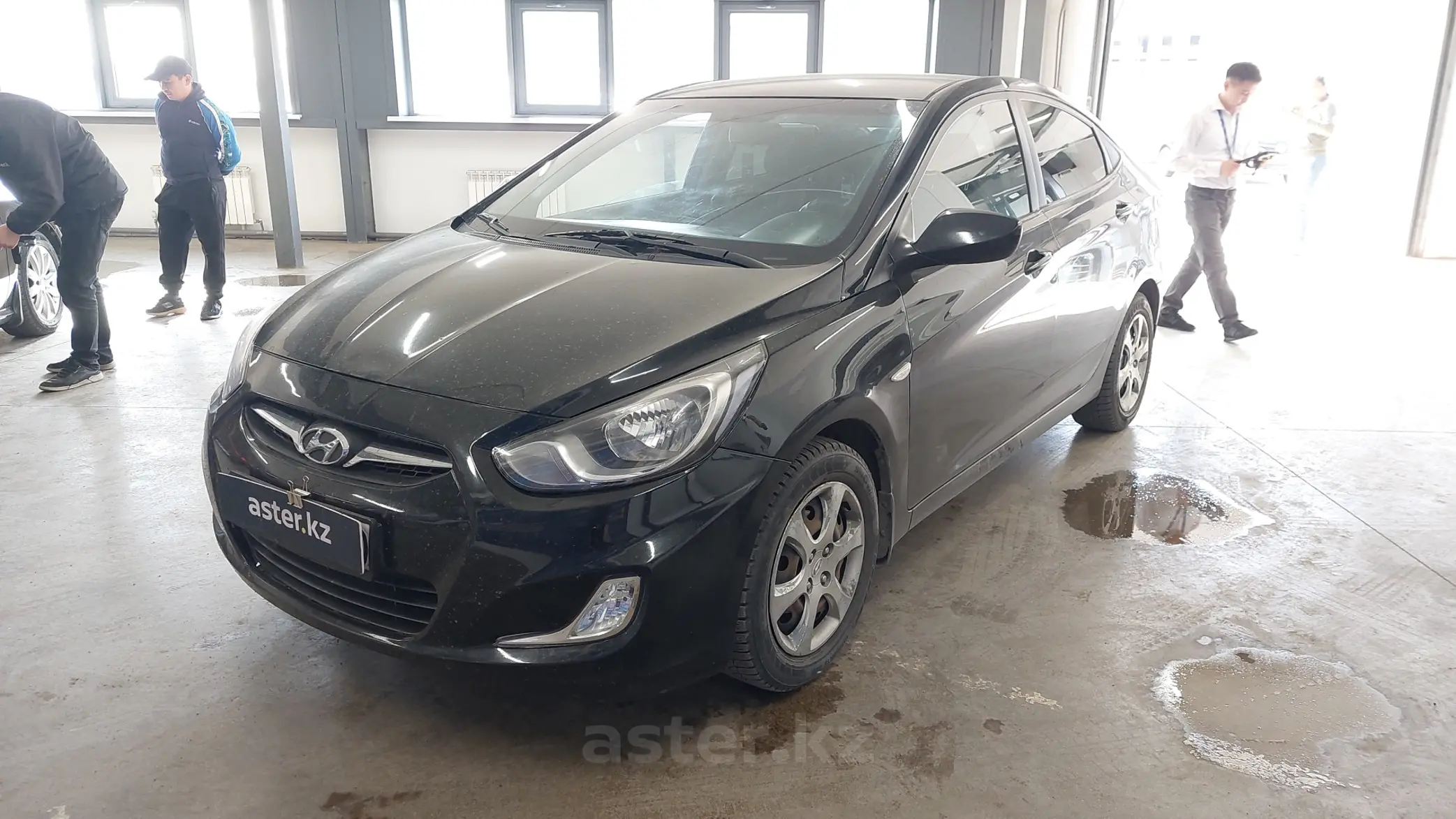 Hyundai Accent 2013