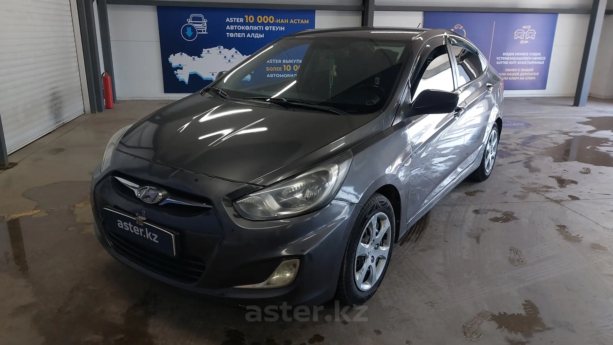 Hyundai Accent 2012