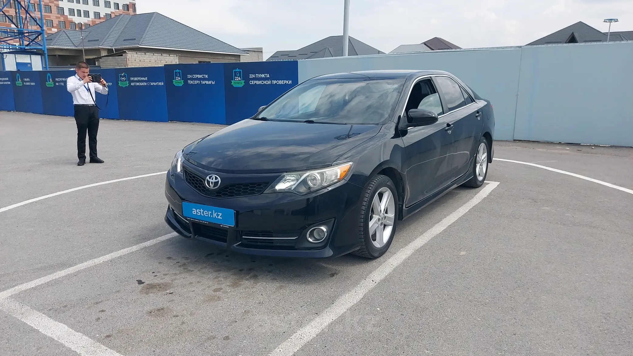 Toyota Camry 2013