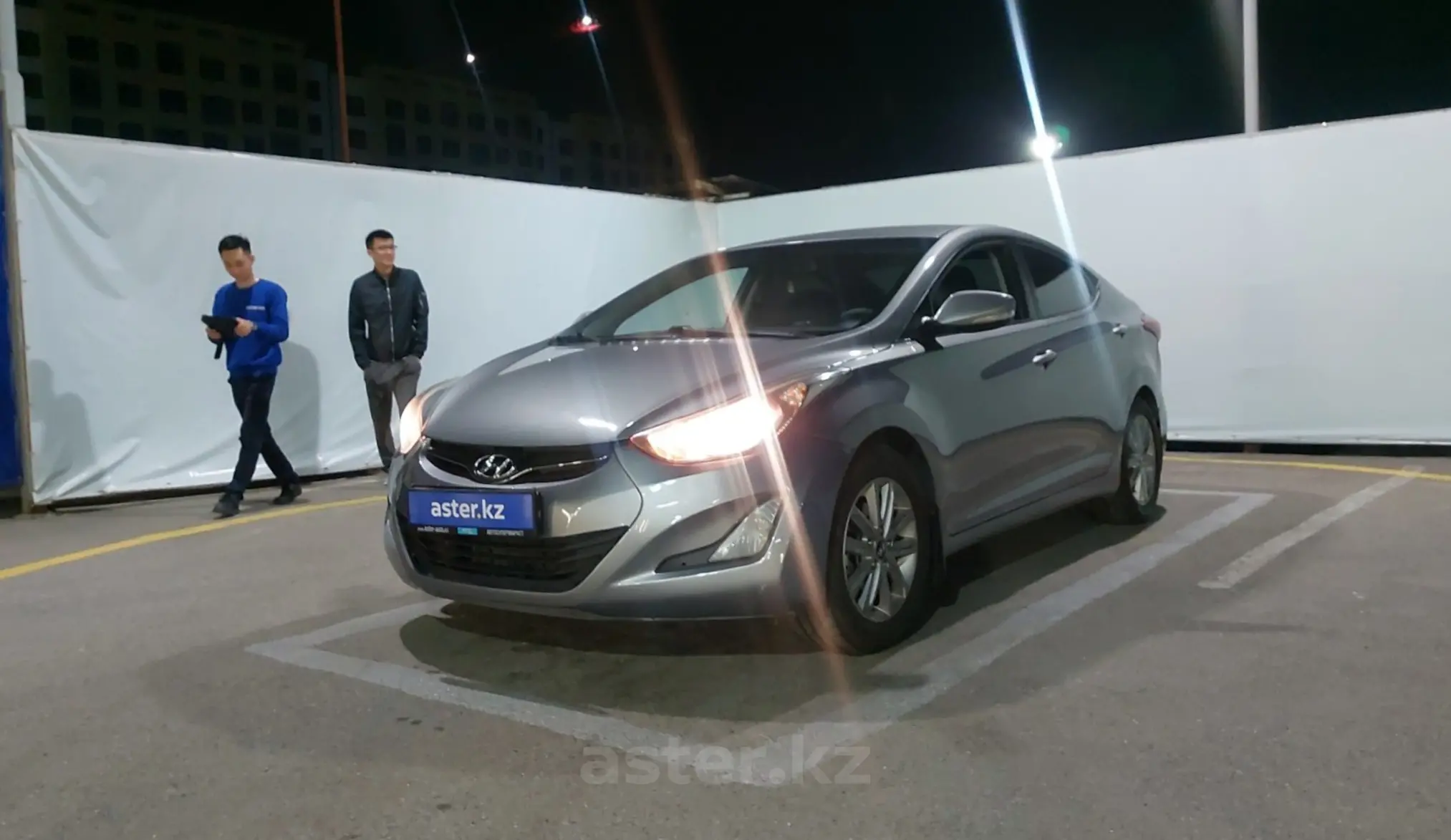 Hyundai Elantra 2013