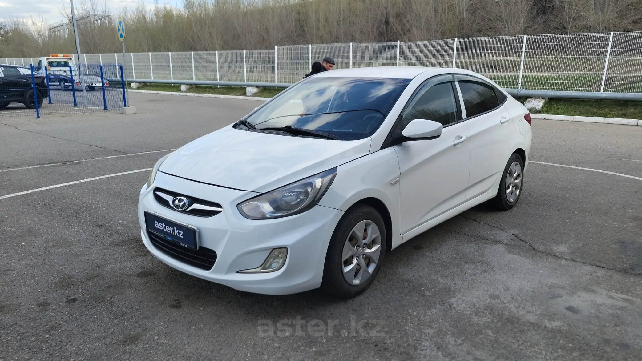 Hyundai Accent 2014