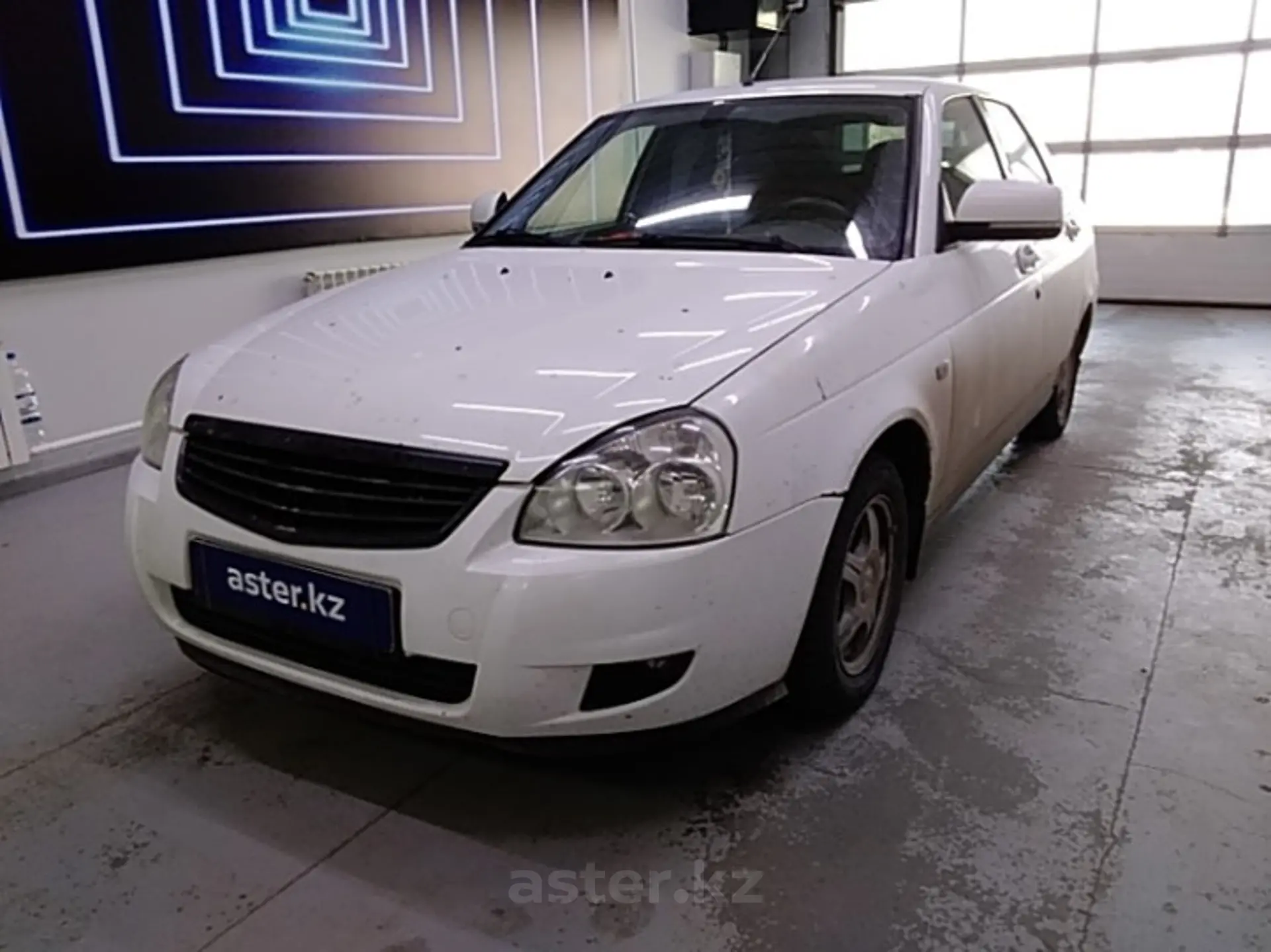 LADA (ВАЗ) Priora 2012