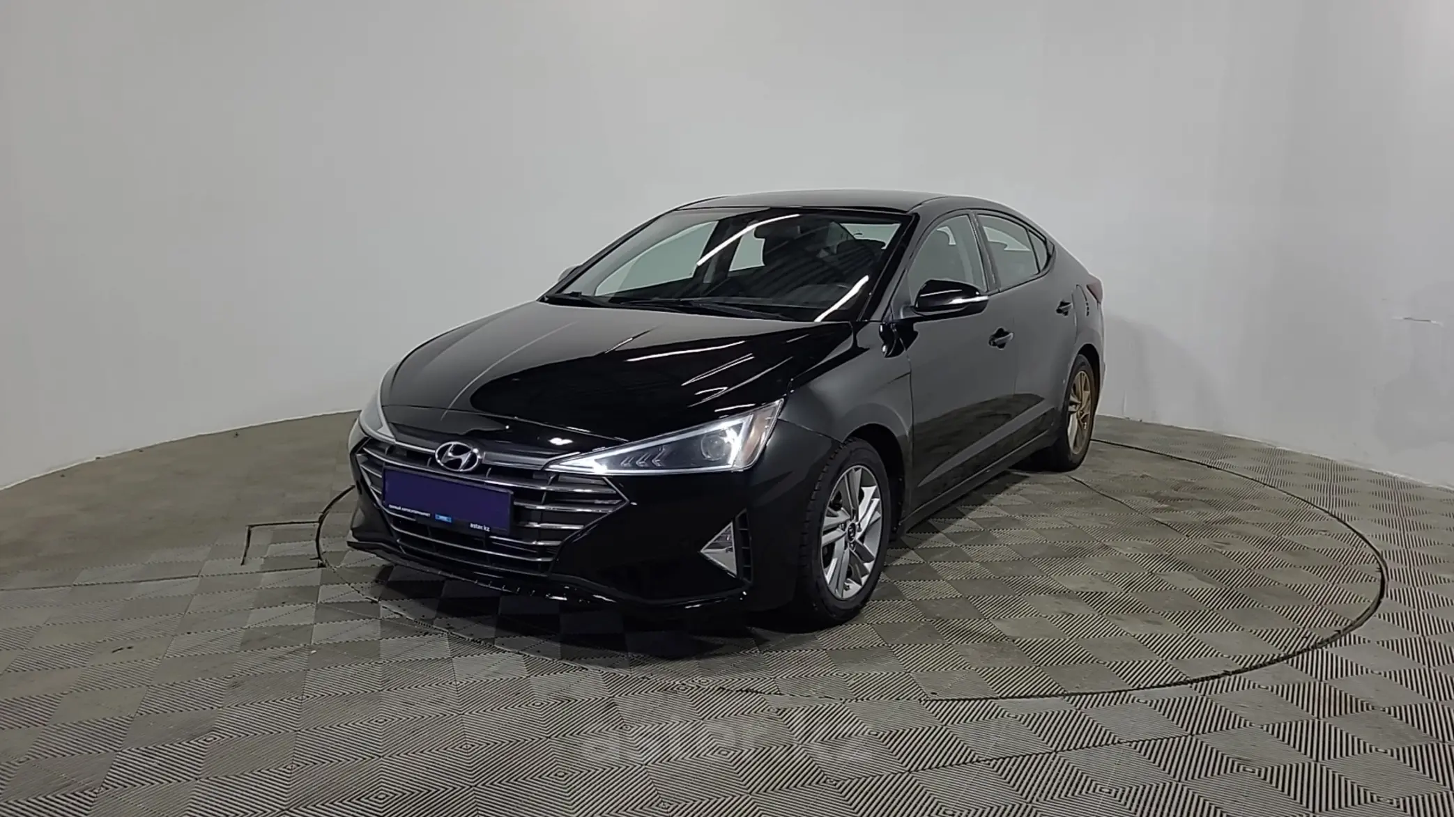 Hyundai Elantra 2019