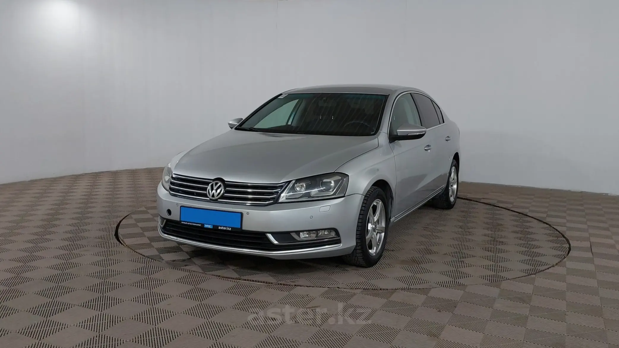 Volkswagen Passat 2011