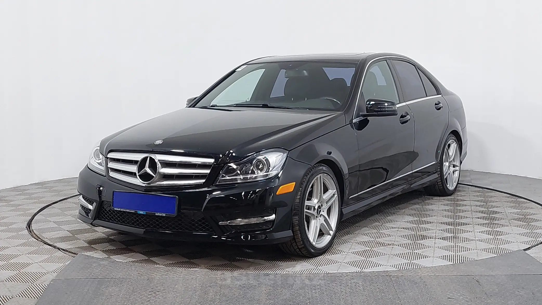 Mercedes-Benz C-Класс 2013