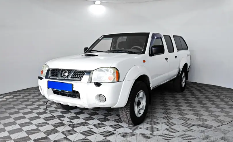 Nissan NP300 2012 года за 4 220 000 тг. в Павлодар
