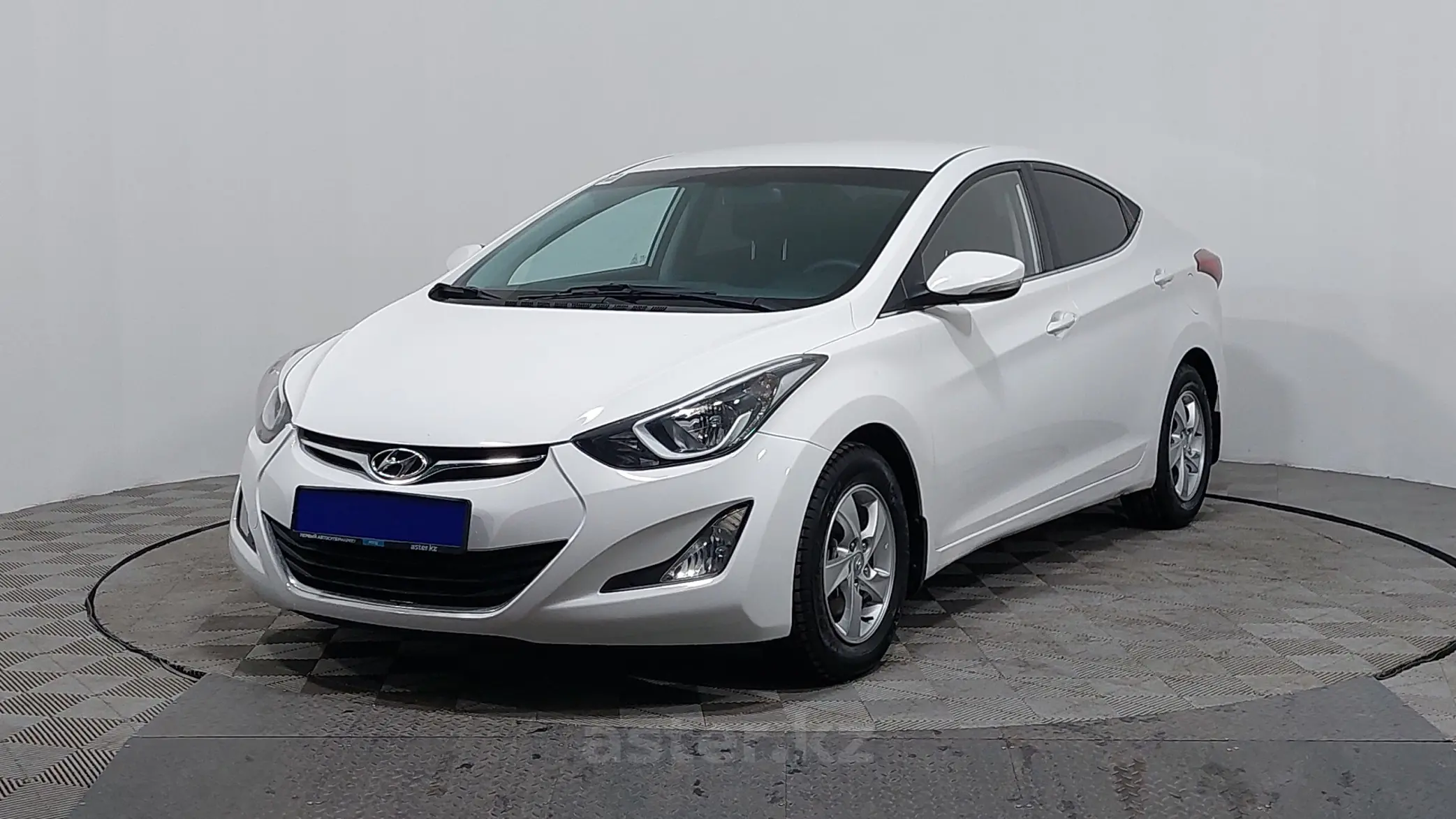 Hyundai Elantra 2014