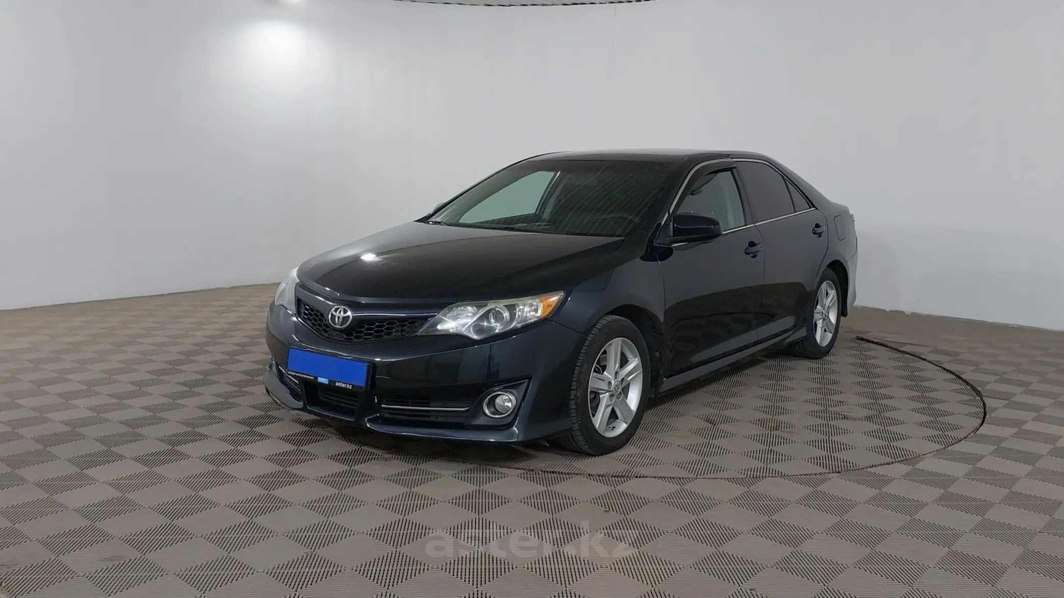 Toyota Camry 2013