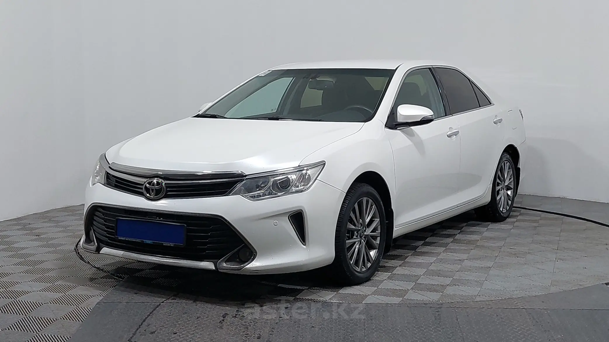 Toyota Camry 2015