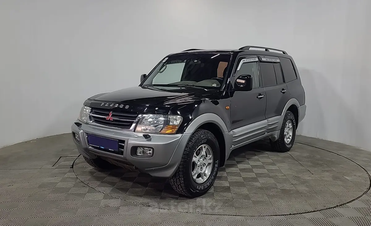 2002 Mitsubishi Pajero