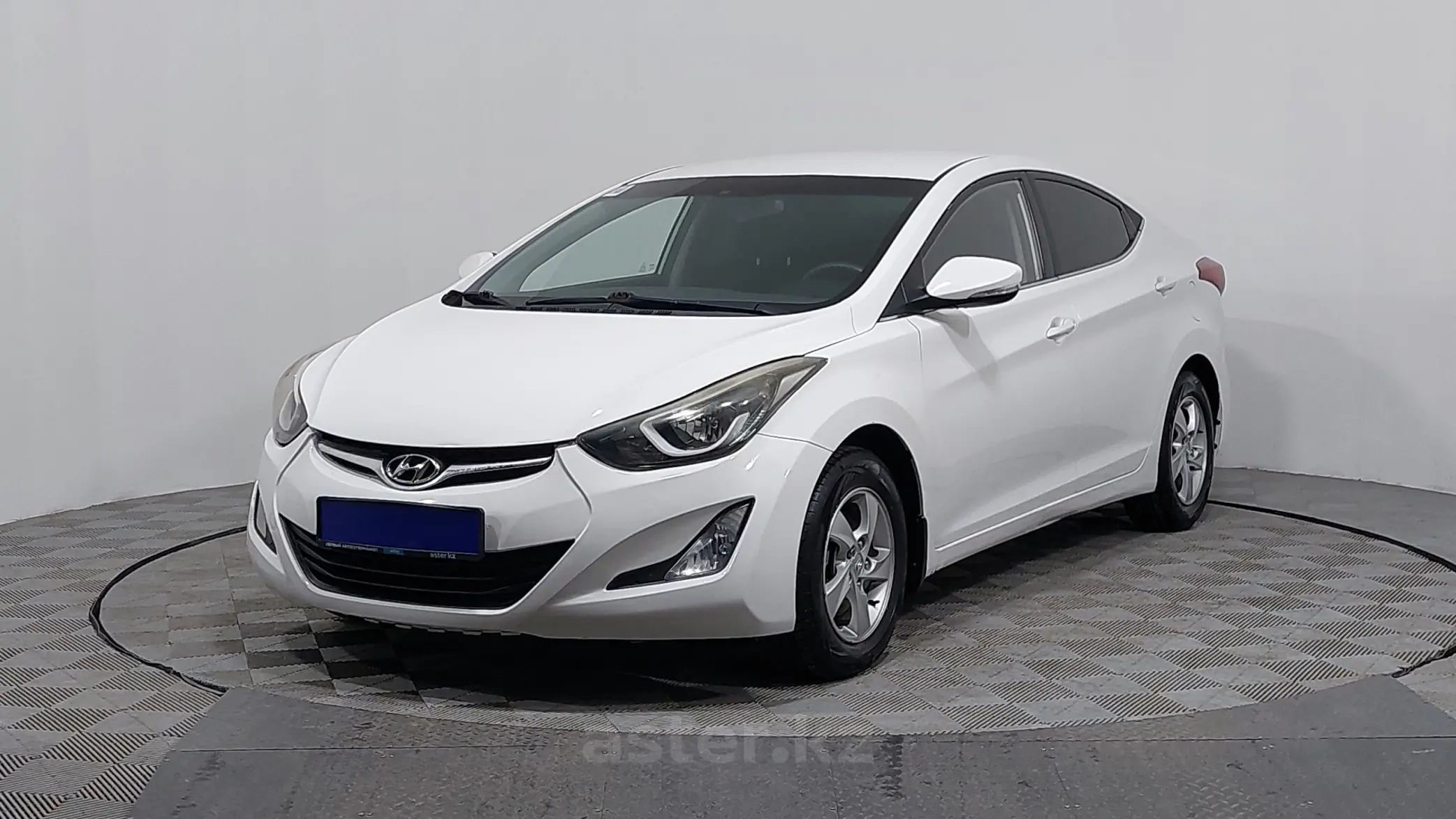 Hyundai Elantra 2014