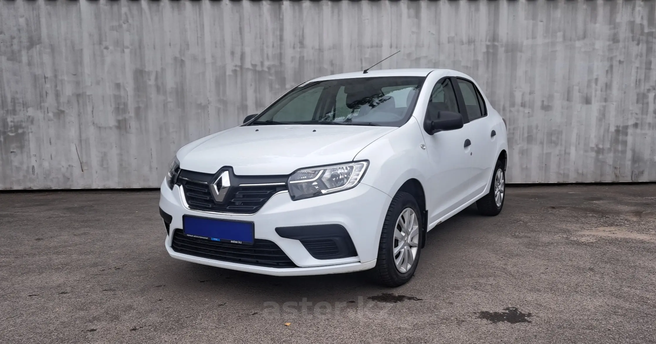 Renault Logan 2018